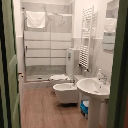 San Petronio And - By Bolognacentro Luxuryh 3* Болонья